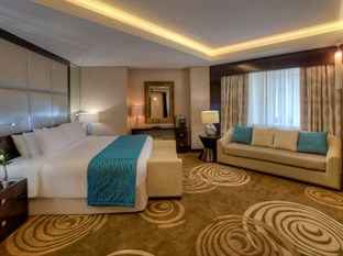 クラウン プラザ ドバイ デイラ ホテル(Crowne Plaza Dubai Deira Hotel)