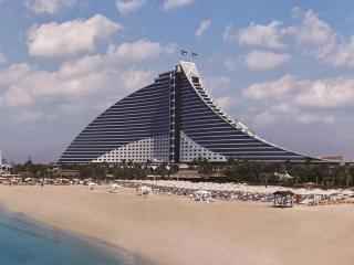 【ドバイ ホテル】ユメイラ ビーチ ホテル(Jumeirah Beach Hotel)