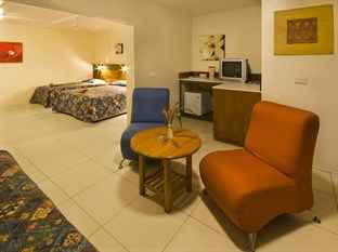 ナディ ベイ リゾート ホテル(Nadi Bay Resort Hotel)